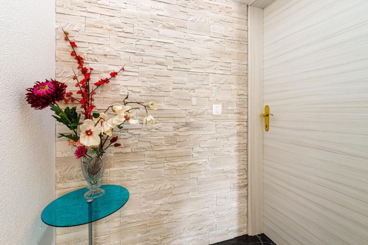 Genoa Rooms Porec Luaran gambar