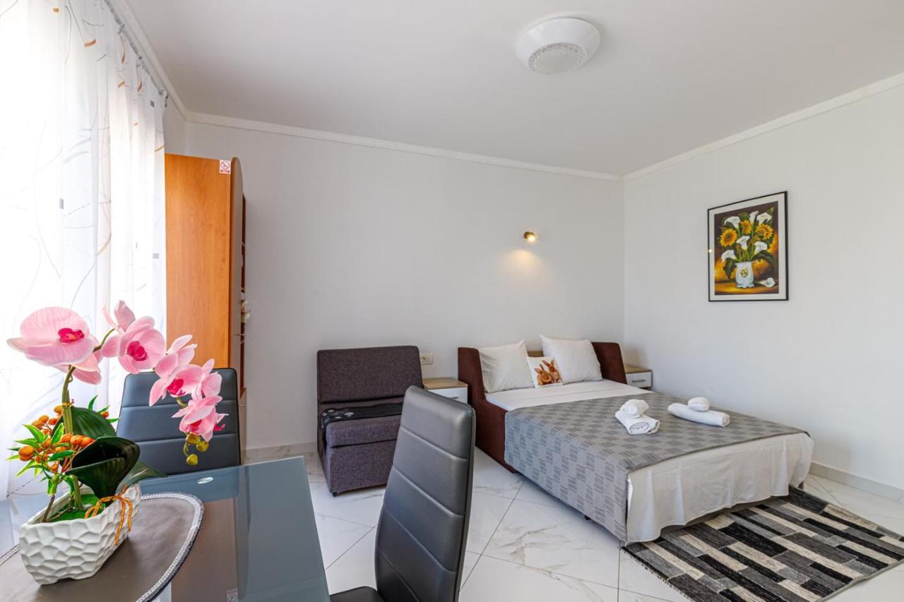 Genoa Rooms Porec Luaran gambar